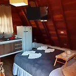 Cabana Valentina com lareiras e espaço gourmet na Vila Inglesa